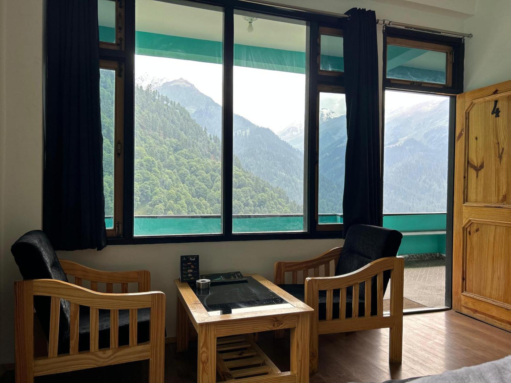 Aman Resort, Tosh Village, Himachal Pradesh Ngoại thất bức ảnh